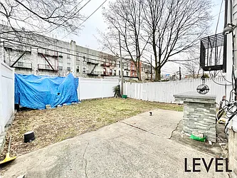 Rented by Level Group