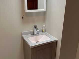 3821 Grove Ave APT 1, Brookfield, IL 60513