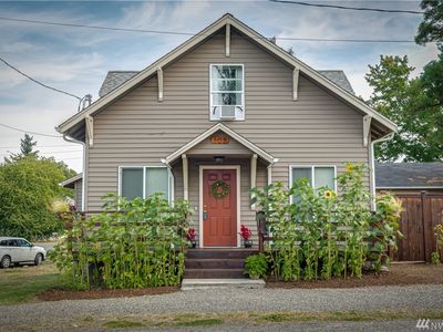 108 2nd St NE, Yelm, WA, 98597
