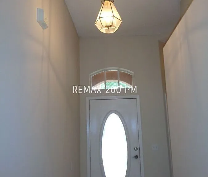 2125 River Park Blvd — Photo 9