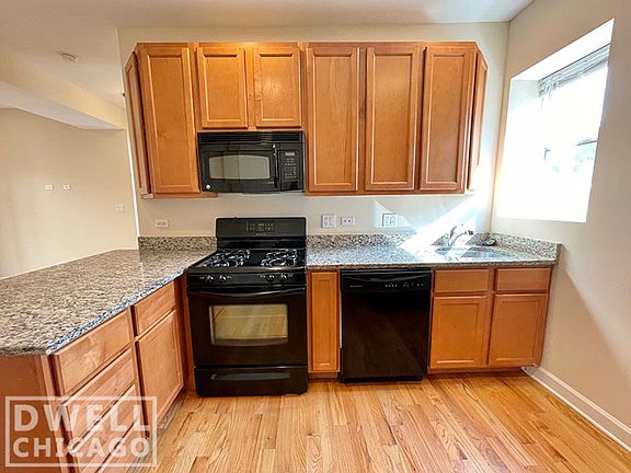 2nd image of 3348 W Wilson Ave APT 2N
