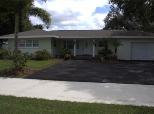 1701 Indian Rocks Rd, Belleair, FL 33756