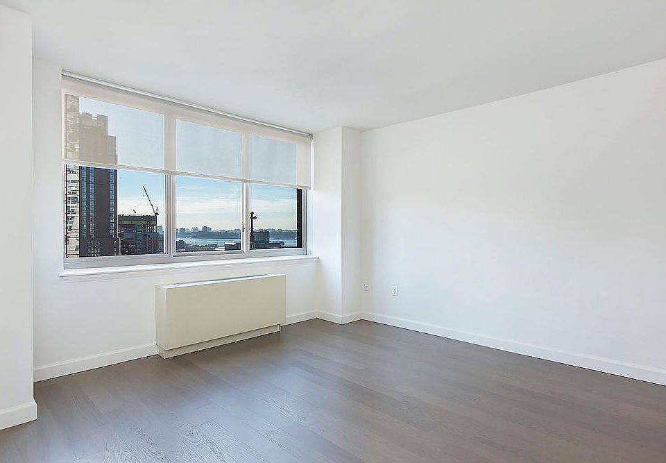 1st image of 561 10th Ave APT 5B