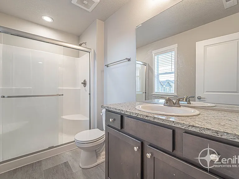 14425 NE 22nd Ave — Photo 21