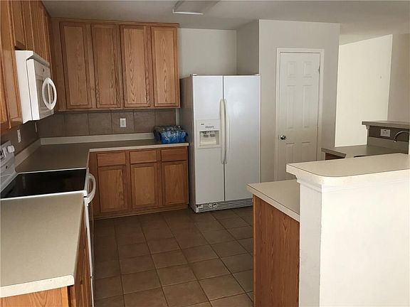 5th image of 12613 Summerwood Dr