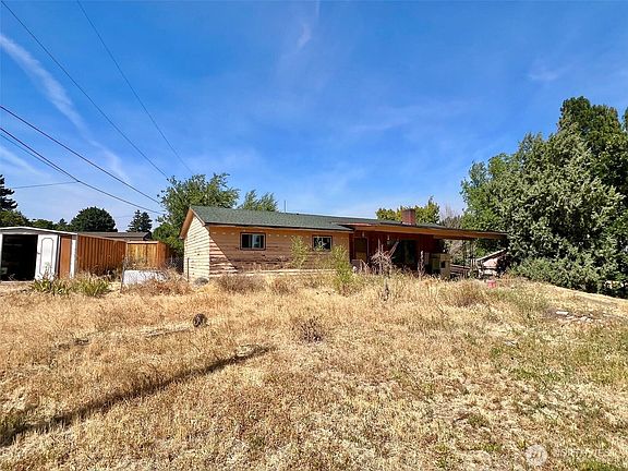 5th image of 904 1/2 Vista Road