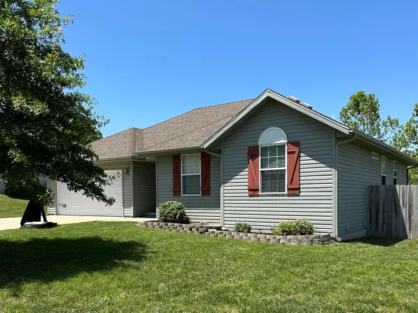 401 Nutmeg Court, Sparta, MO 65753