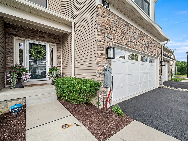 103 Segel Dr — Photo 30