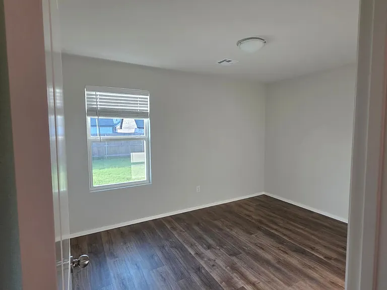 12462 S Maplewood Ave — Photo 23