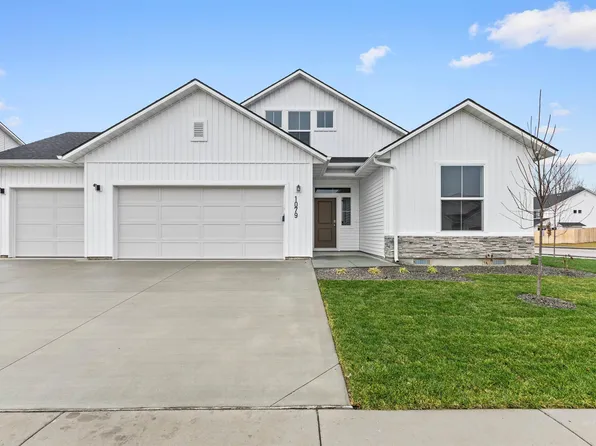 1079 Woods Bog Ct, Middleton, ID 83644