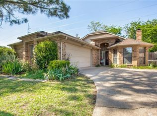 3113 Big Oaks Dr, Garland, TX 75044