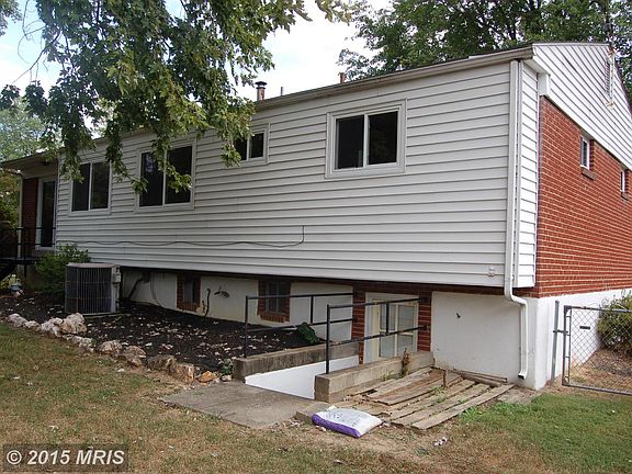3rd image of 14100 Oakvale St