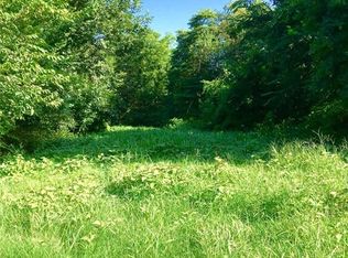 8713 Crest Ln, Springdale, AR 72762