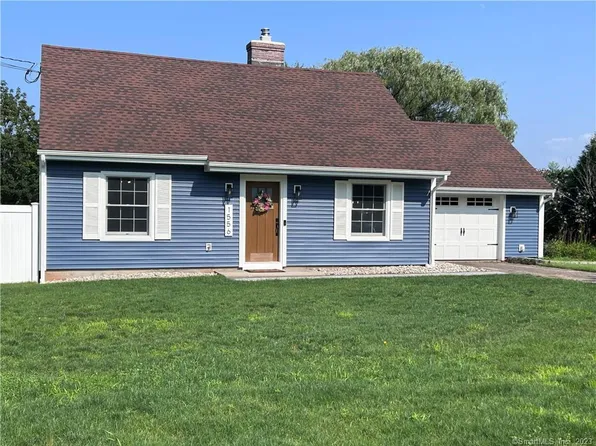 1556 North Street, Suffield, CT 06078