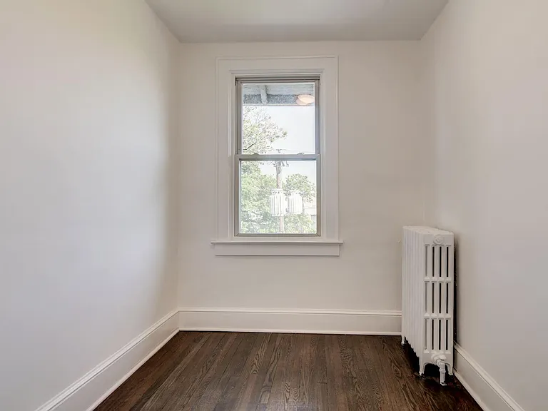 2413 Minnesota Ave SE — Photo 19