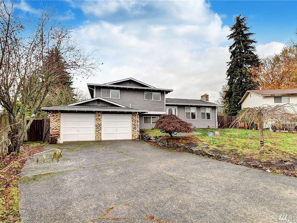1st image of 12046 SE 212th Ct