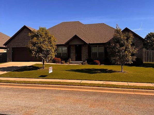131 Cisterna Dr