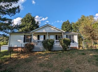 1473 N Sumner Rd, Bethpage, TN 37022