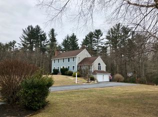 8 Deer Run, Mattapoisett, MA 02739