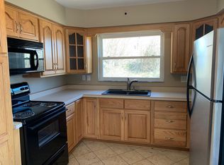 52301 National Rd E, Saint Clairsville, OH 43950