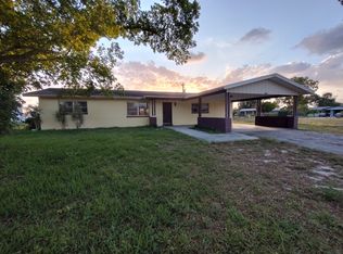 322 NE 11th Pl, Cape Coral, FL 33909