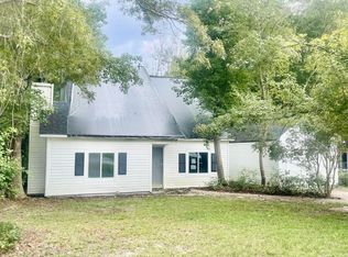 807 Mill River Rd, Jacksonville, NC 28540