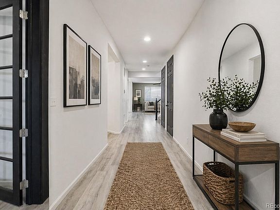 5th image of 8148 Grady Circle