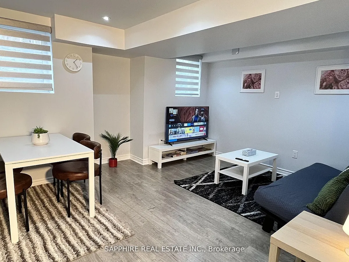Building Photo - 325 Trudeau Dr #BASEMENT