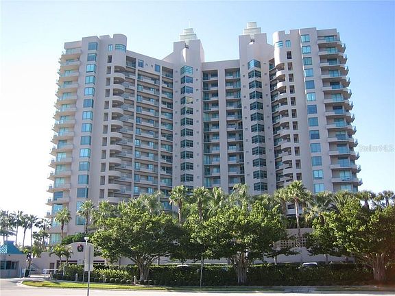 2nd image of 1560 Gulf Blvd APT 205