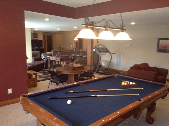 Pool table included in price