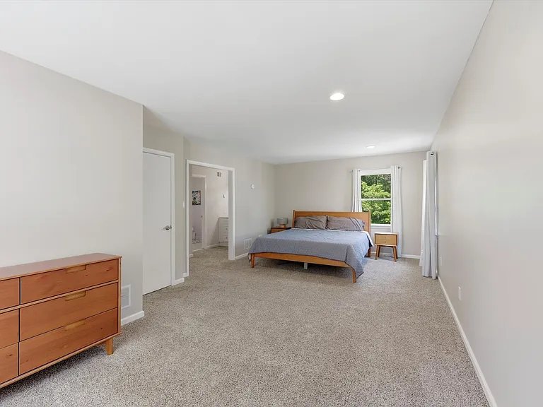 615 W Rosedale Ave — Photo 24