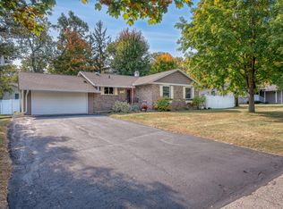 1009 Goodrich St, Durand, WI 54736