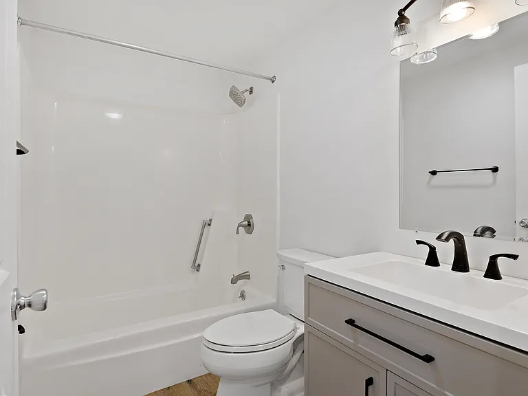 369 Partridge St #2 — Photo 10