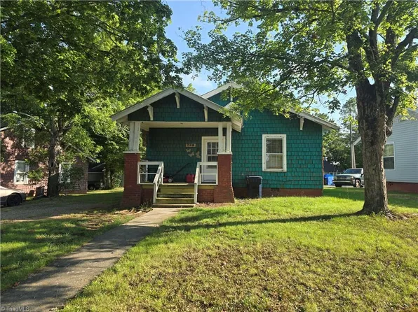720 1st Rainbow St, Lexington, NC 27295