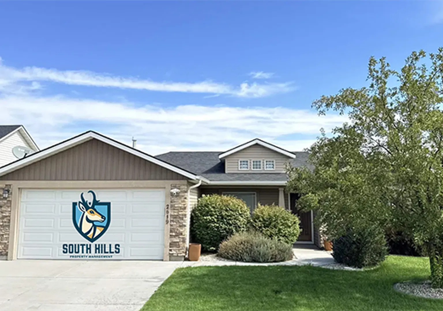 4bed/2bath home w/two car garage-Located near local schools and dining. — Photo 1