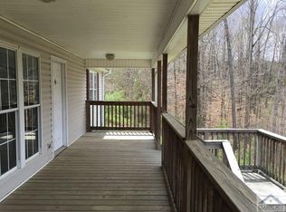 70 Katie Ln, Carlton, GA 30627