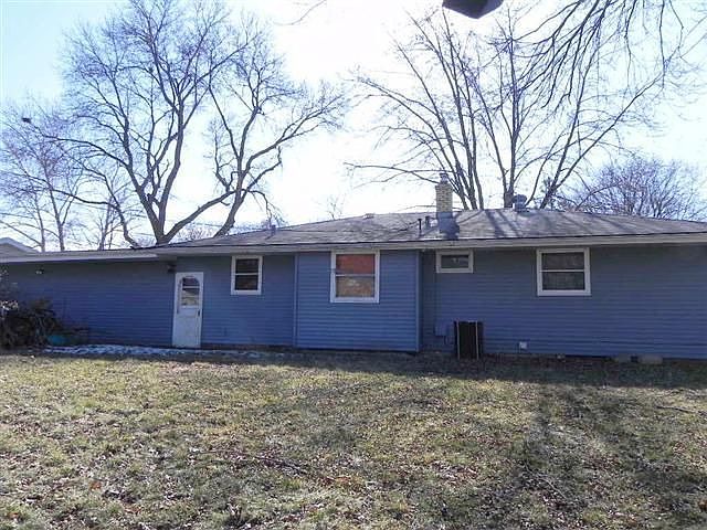 2nd image of 3356 N Winnebago St