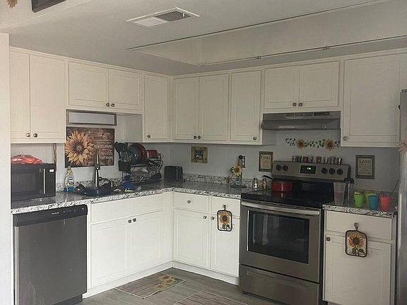2nd image of 4834 W ROSE Lane