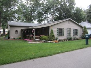 50711 Teall Rd, Bristol, IN 46507
