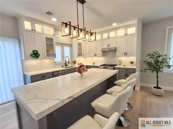 440 Railroad Ave, South Amboy, NJ 08879