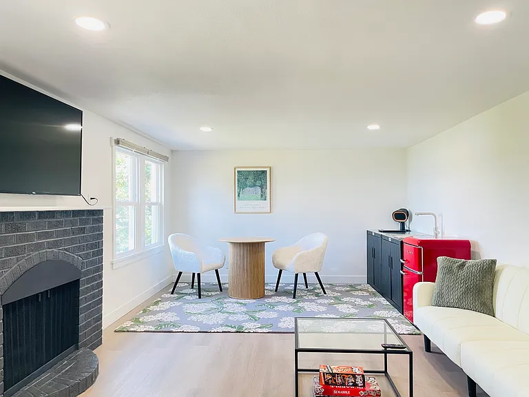 10917 Rainier Ave S #1 — Photo 4