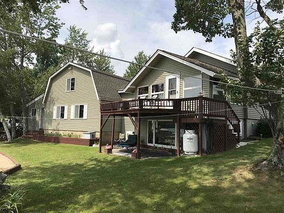 2nd image of 1078 Province Rd