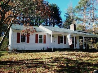 813 Pike Ave, Attleboro, MA 02703