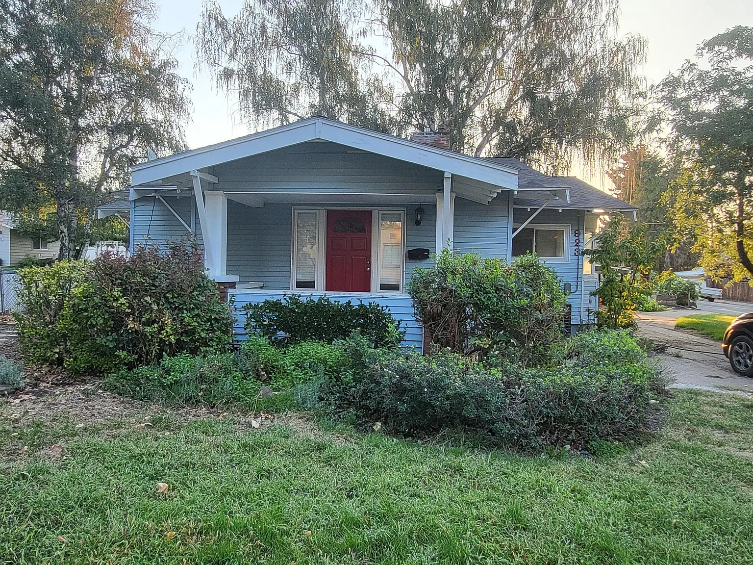 3 bed, 2069 sqft, $1,650 — Photo 1
