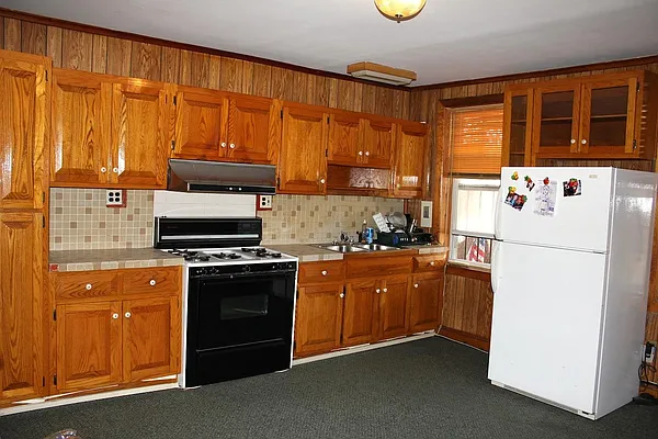 Rented by Corcoran | media 17