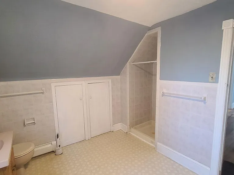 39 W Manoa Rd — Photo 17