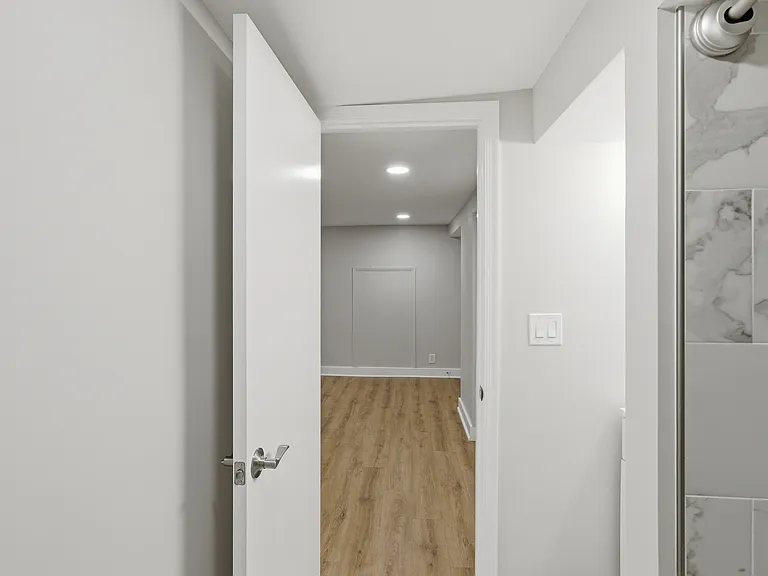 2388 Champlain St NW #3 — Photo 16