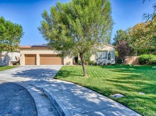 29326 Falling Water Dr, Sun City, CA 92585