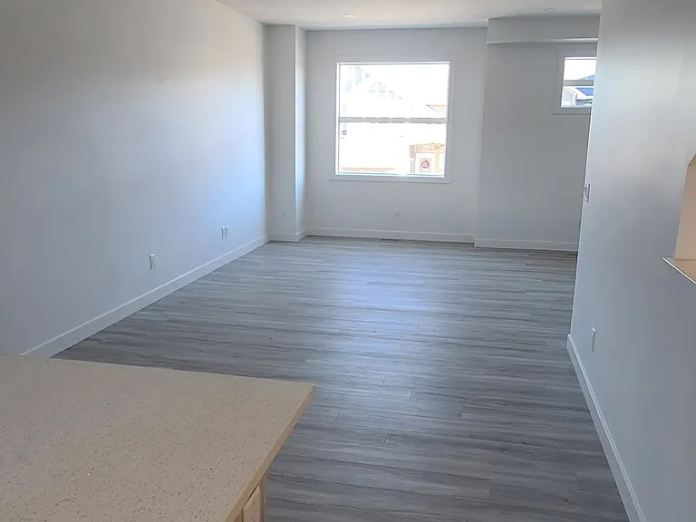 115 Sagewood Dr SW — Photo 4
