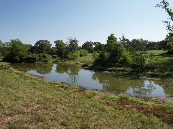 879 County Road 3390, Crockett, TX 75835